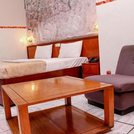 Park Hotel Lubumbashi Dış mekan fotoğraf
