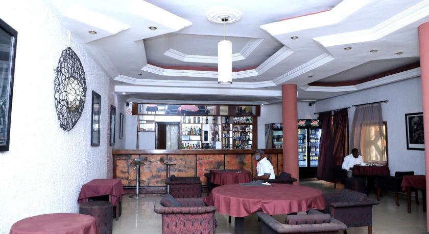Park Hotel Lubumbashi Dış mekan fotoğraf
