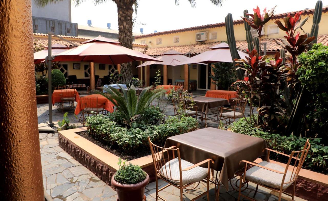 Park Hotel Lubumbashi Dış mekan fotoğraf